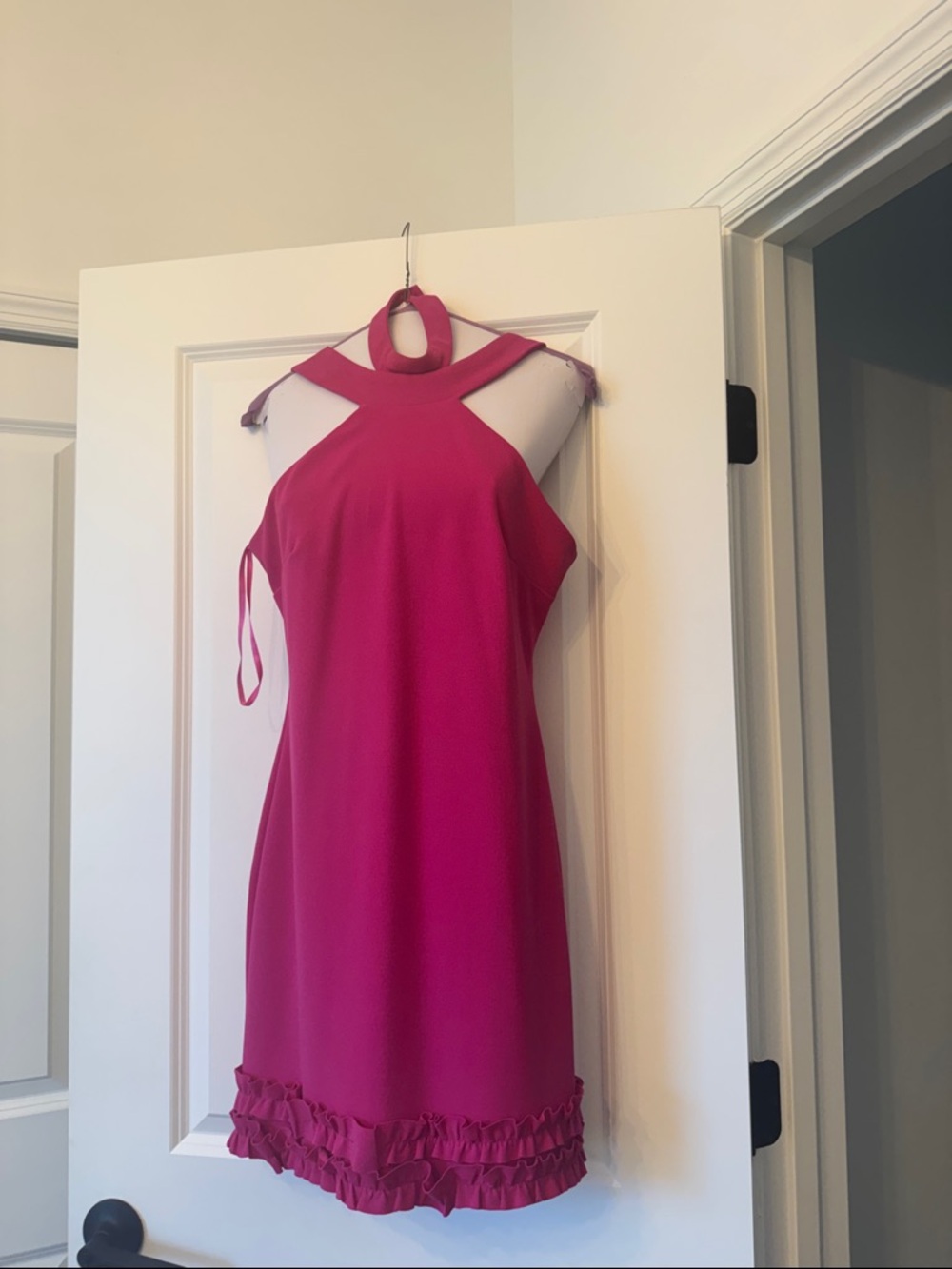 bebe Fuchsia Halter Cutout Bodycon Mini Dress - Picture 8 of 8